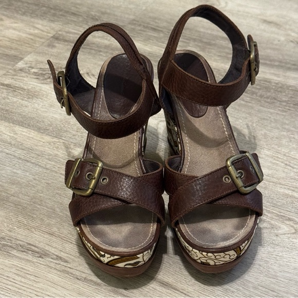 BLACKSTONE Brown Leather Wedge Heel Open Toe Sandals Size 39 /US 8 EUC WORN ONCE - Picture 2 of 12